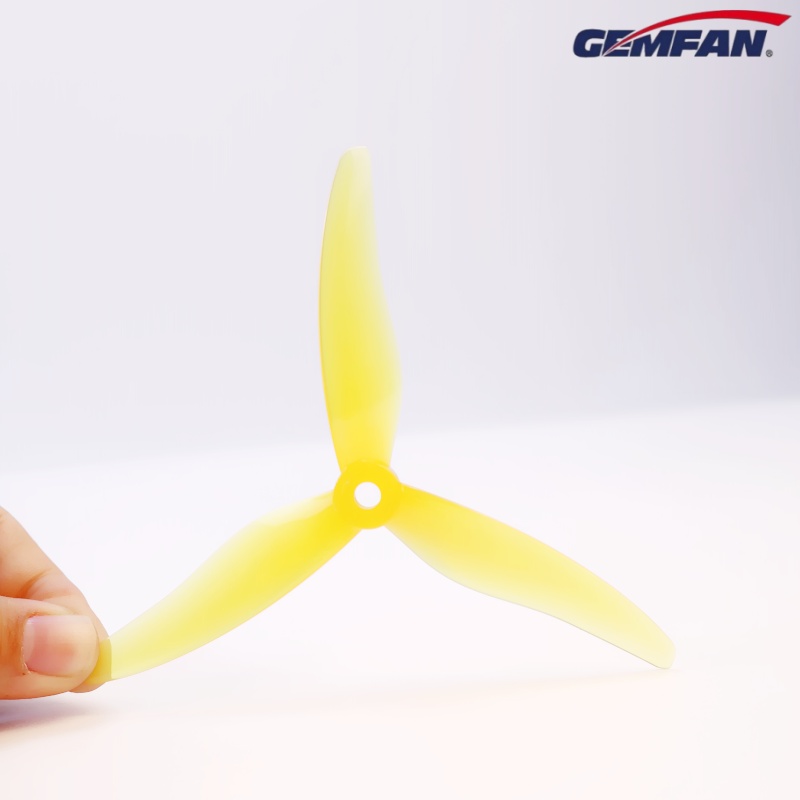 Nuovo Set di 4 Eliche Gemfan 5 - Drone Racing Propeller recensione e prezzo